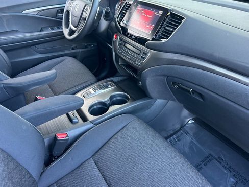 Used 2023 Honda Ridgeline Sport image 31