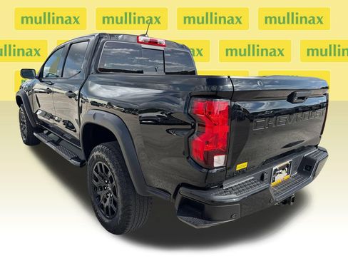 Used 2023 Chevrolet Colorado Trail Boss AWD/4WD image 8