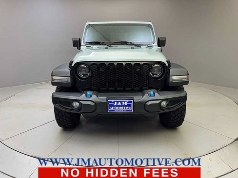 Used 2023 Jeep Wrangler Unlimited w/ 8.4" Radio Group AWD/4WD image 8