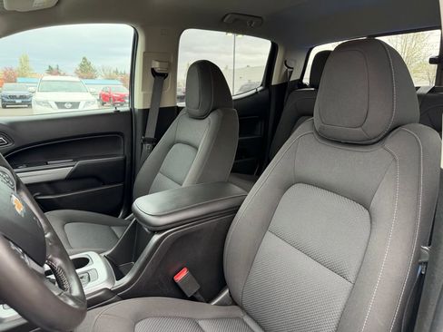 Used 2019 Chevrolet Colorado LT w/ LT Convenience Package image 16