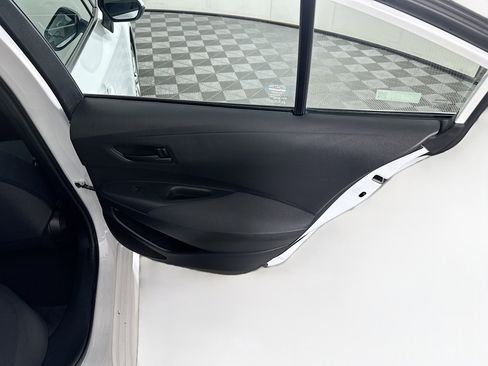 Used 2024 Toyota Corolla LE image 27