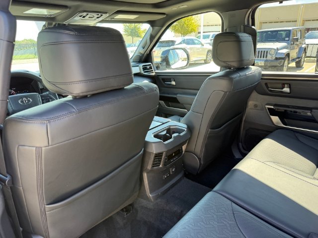 Used 2025 Toyota Sequoia Limited w/ Tow Technology Package AWD/4WD image 27
