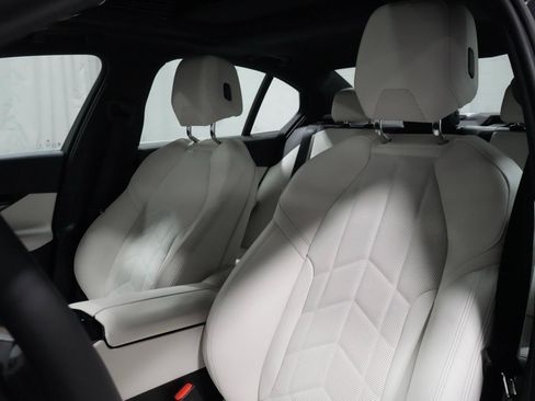 Certified 2025 BMW 530i xDrive 530i xDrive image 5