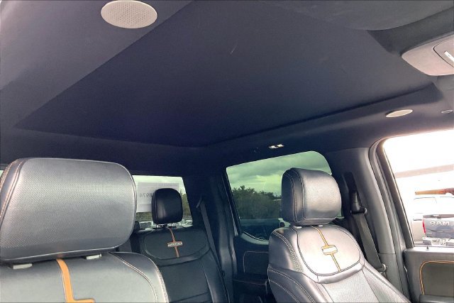 Used 2021 Ford F150 Platinum w/ Equipment Group 701A High AWD/4WD image 17