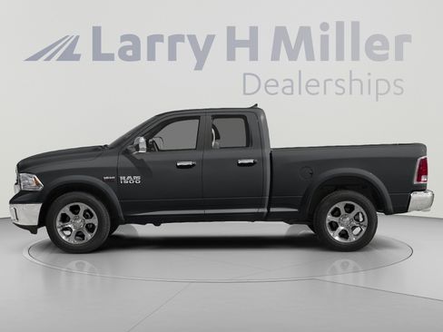 Used 2018 RAM 1500 Laramie AWD/4WD image 6