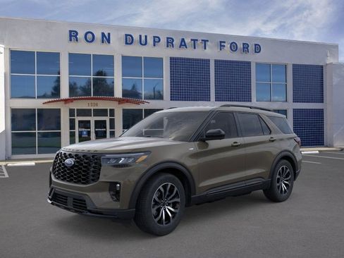 New 2026 Ford Explorer ST-Line image 2