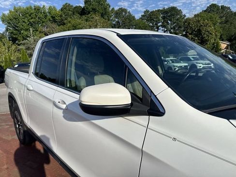 Used 2020 Honda Ridgeline RTL image 18