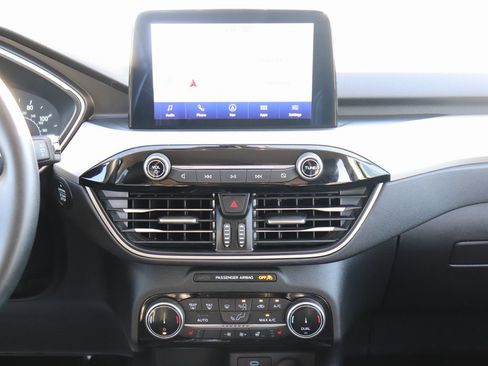 Used 2022 Ford Escape SEL image 22