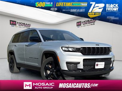 Used 2022 Jeep Grand Cherokee L Laredo