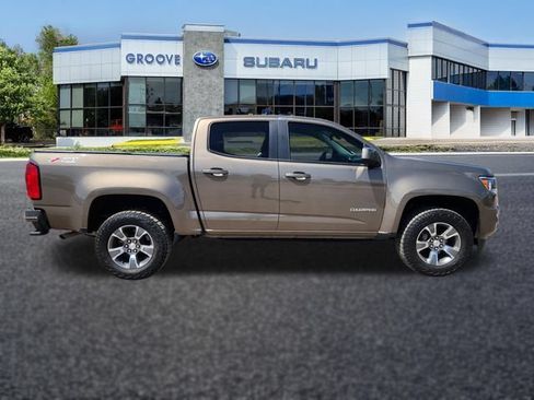 Used 2015 Chevrolet Colorado Z71 AWD/4WD image 7