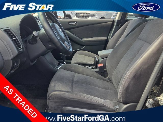 Used 2012 Nissan Altima 3.5 SR FWD image 10