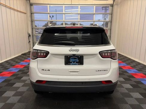 Used 2025 Jeep Compass Limited AWD/4WD image 5