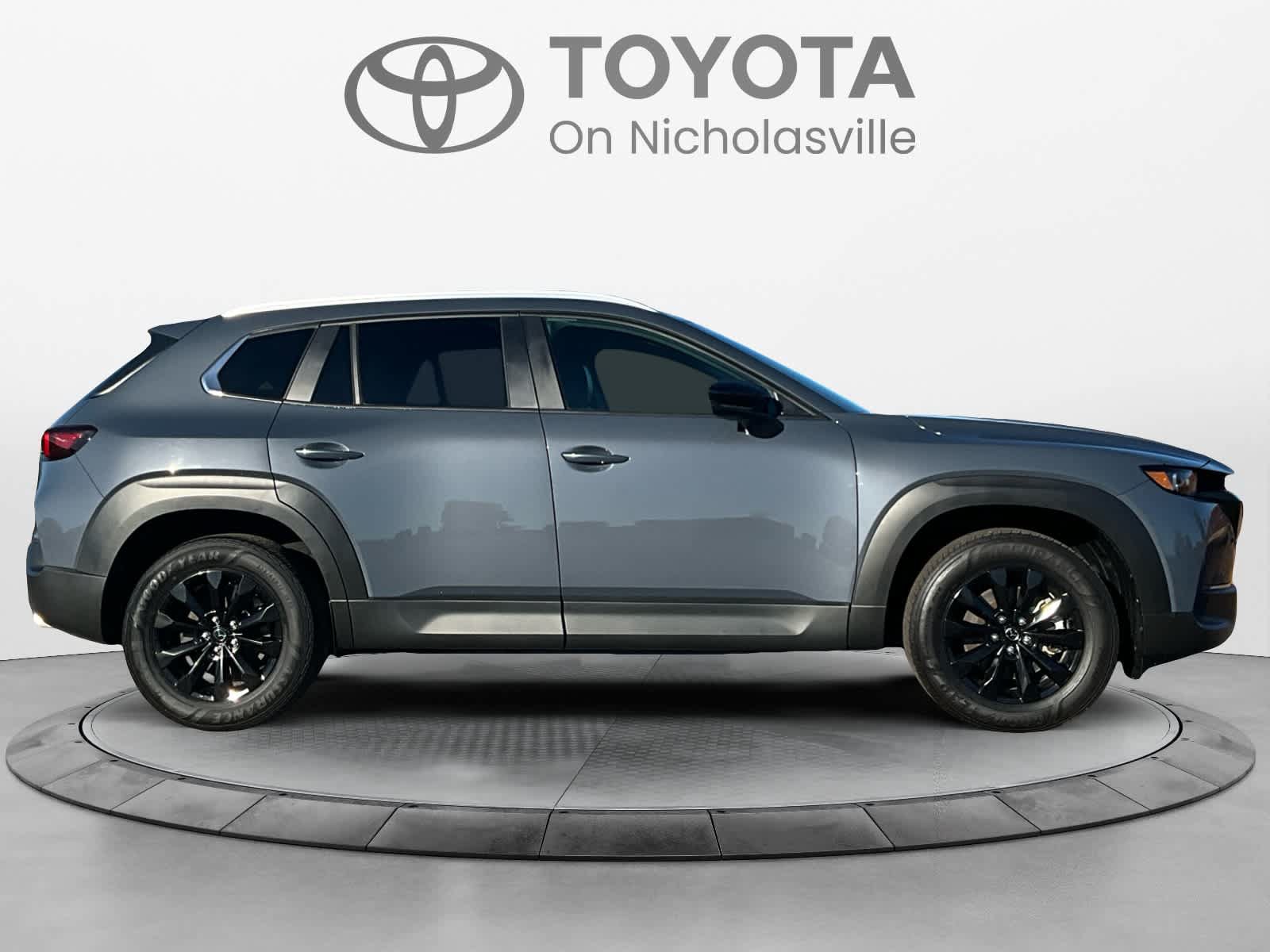 Used 2025 MAZDA CX-50 AWD 2.5 S w/ Premium Package image 6