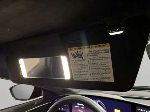 Used 2024 Lucid Air Touring image 33