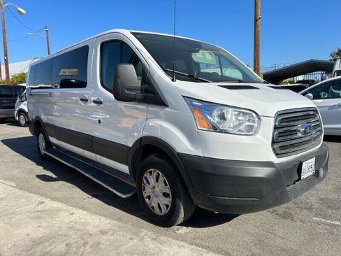 Used 2019 Ford Transit 350 XLT RWD image 1
