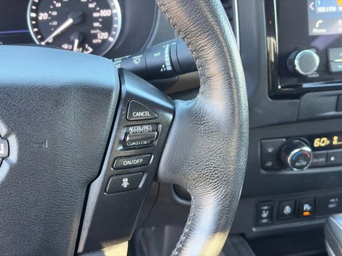 Certified 2022 Nissan Frontier SV image 17