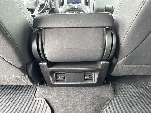Used 2022 GMC Sierra 2500 SLE image 19