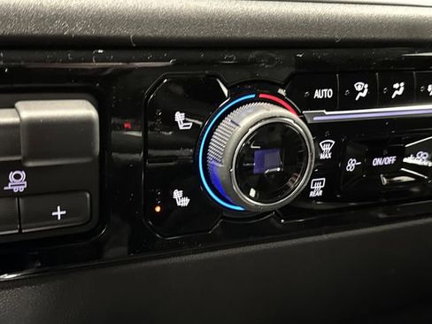 New 2026 Chevrolet Silverado 1500 RST w/ Dark Appearance Package image 7