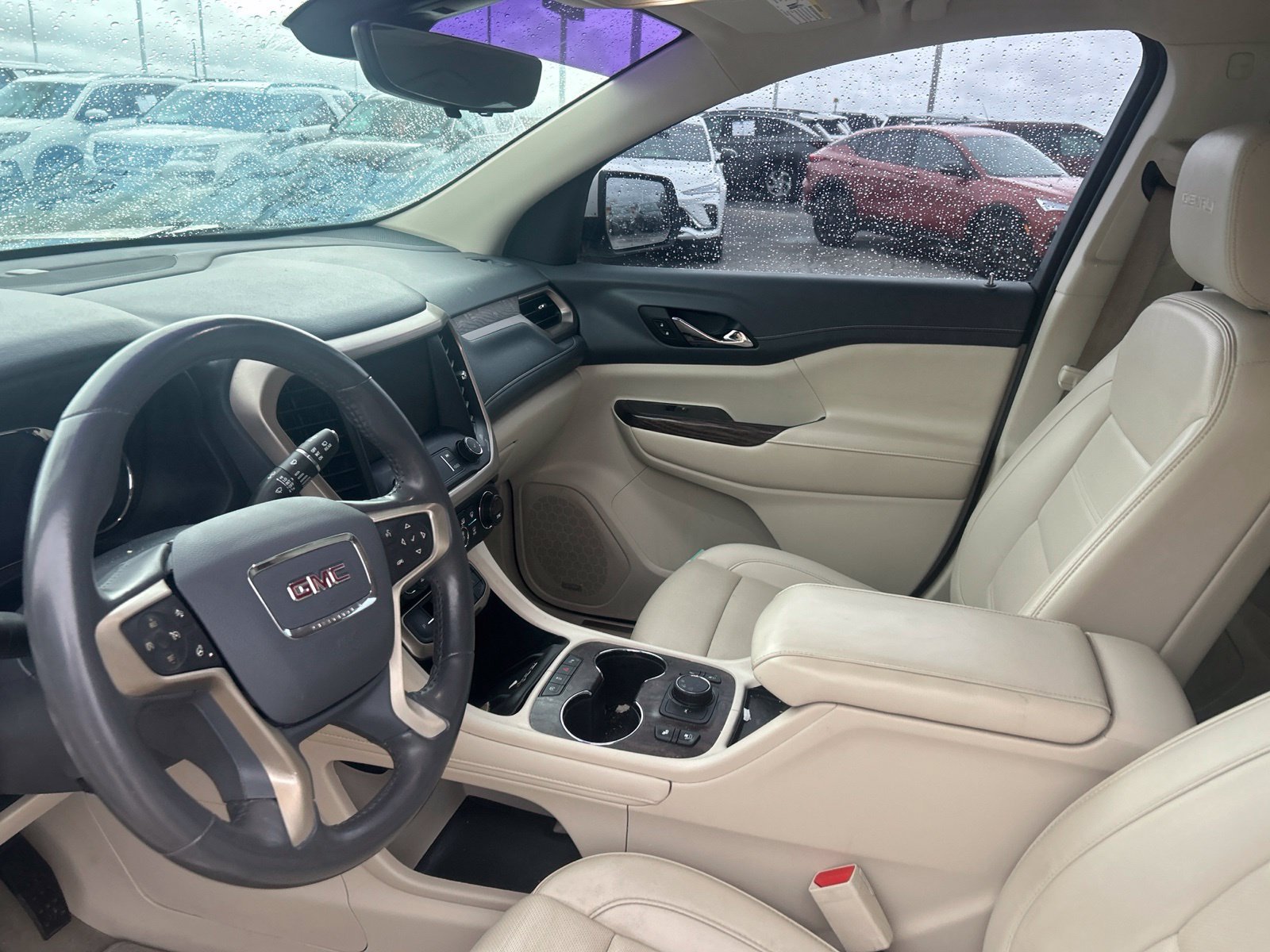 Used 2021 GMC Acadia Denali w/ Denali Technology Package FWD image 13
