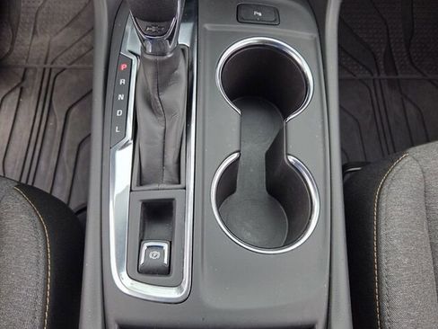 Used 2024 Chevrolet Equinox LT w/ LPO, Floor Liner Package FWD image 19