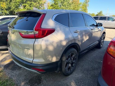 Used 2019 Honda CR-V EX image 5