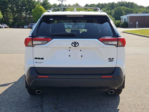 Used 2023 Toyota RAV4 XLE w/ Convenience Package AWD/4WD image 11