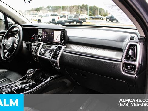 Used 2022 Kia Sorento S FWD image 24