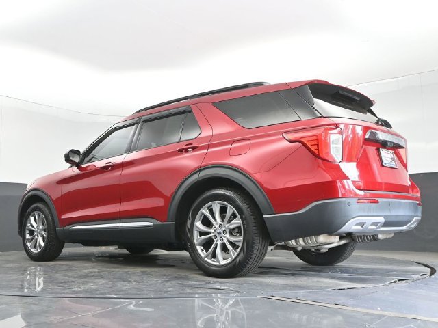 Used 2022 Ford Explorer XLT w/ Equipment Group 202A RWD image 24