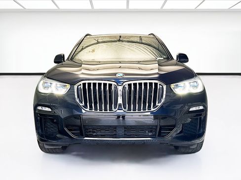 Used 2019 BMW X5 xDrive50i w/ M Sport Package AWD/4WD image 2