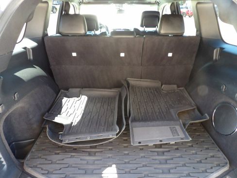 Used 2019 Jeep Grand Cherokee Altitude image 30