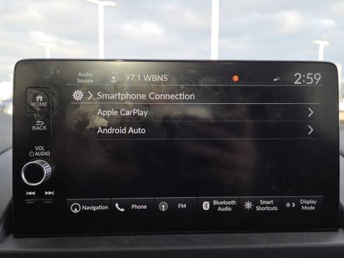 Used 2023 Honda Pilot Touring image 5