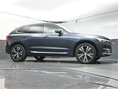 Certified 2022 Volvo XC60 B6 Inscription w/ Advanced Package image 33