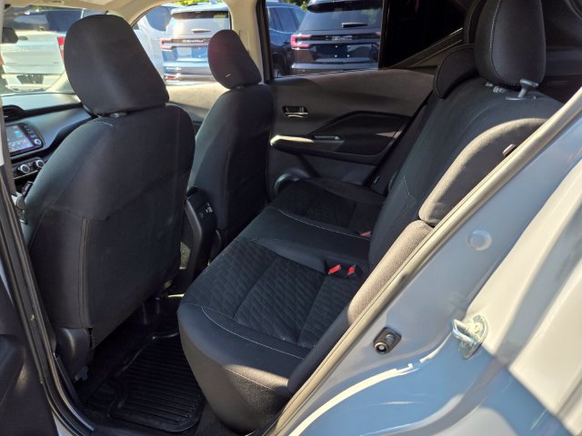 Used 2024 Nissan Kicks SV FWD image 12