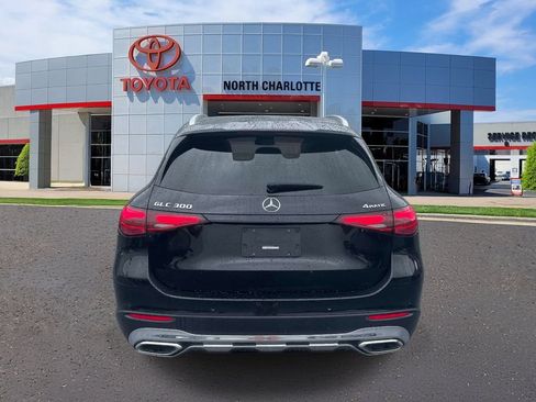 Used 2024 Mercedes-Benz GLC 300 4MATIC image 6
