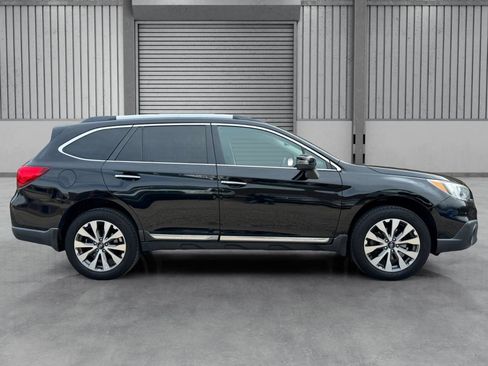 Used 2017 Subaru Outback 2.5i Touring w/ Popular Package #5A image 31