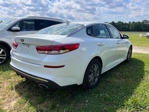 Used 2020 Kia Optima LX FWD image 4