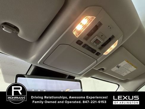Used 2022 Toyota Highlander Platinum AWD/4WD image 11