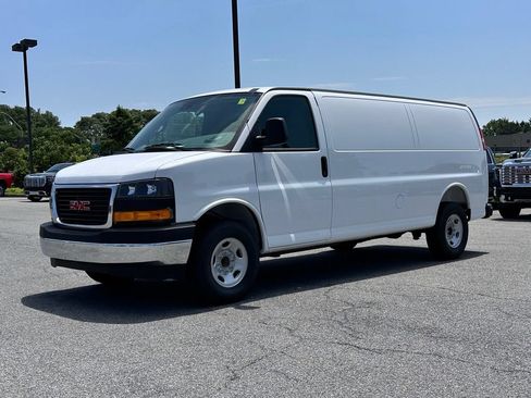 New 2026 GMC Savana 3500 Extended w/ Driver Convenience Package RWD image 2