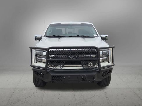 Used 2025 Ford F150 Lariat w/ Equipment Group 501A Mid AWD/4WD image 9