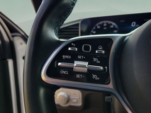 Certified 2022 Mercedes-Benz GLE 450 4MATIC image 32