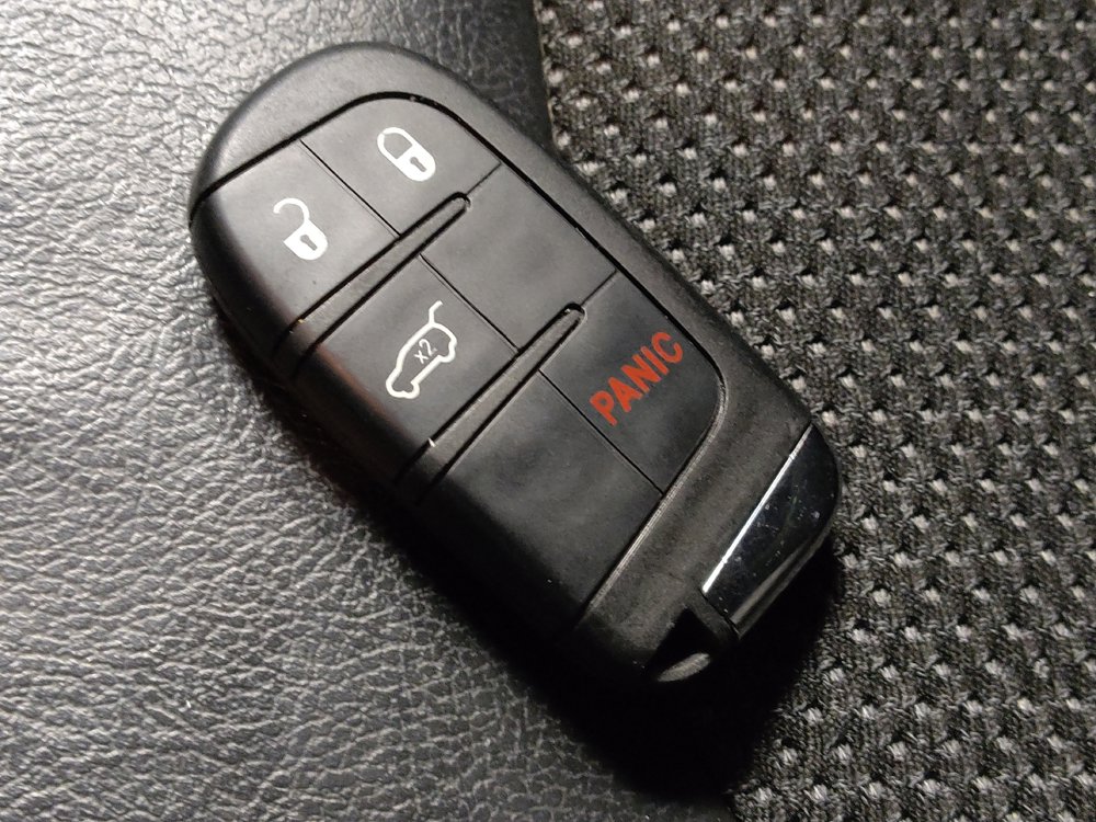 Used 2019 Jeep Compass Trailhawk AWD/4WD image 32