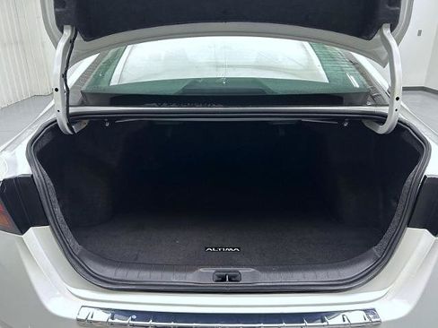 Certified 2023 Nissan Altima 2.5 SR AWD/4WD image 21