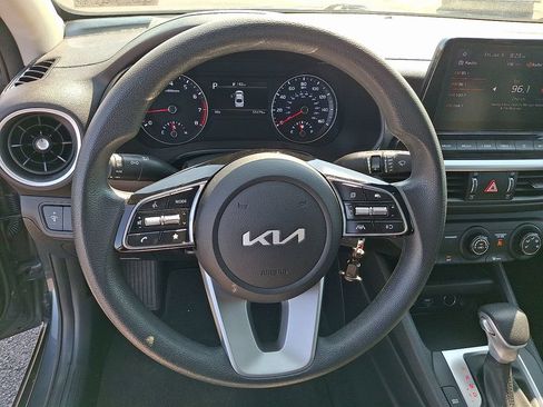 Certified 2023 Kia Forte LXS FWD image 14