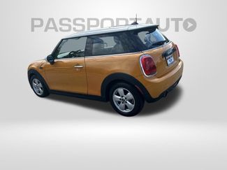 Used 2016 MINI Cooper 2-Door Hardtop FWD video 1