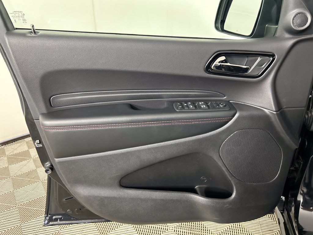Used 2026 Dodge Durango GT w/ Blacktop Package AWD/4WD image 11