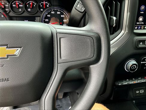 Used 2022 Chevrolet Silverado 1500 Custom AWD/4WD image 13