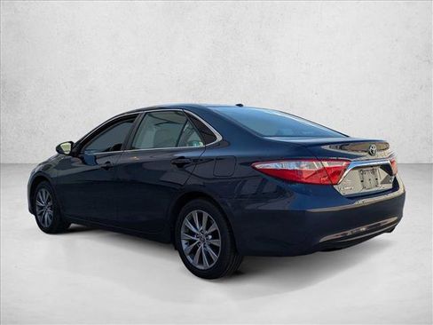 Used 2016 Toyota Camry XLE image 7