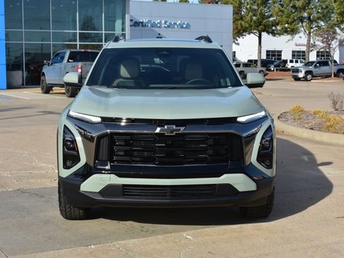 New 2026 Chevrolet Equinox ACTIV w/ Safety and Technology Package image 2