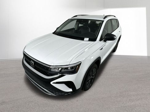 Used 2024 Volkswagen Taos S image 25