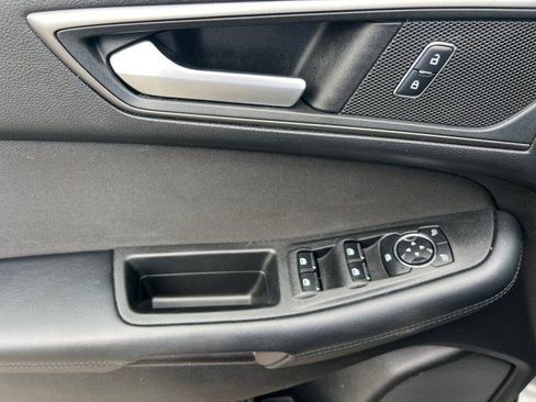 Certified 2017 Ford Edge SE AWD/4WD image 9